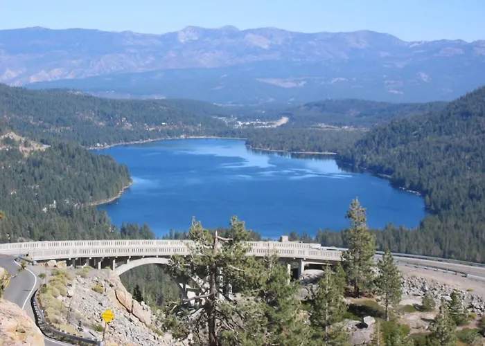 Donner Lake Inn